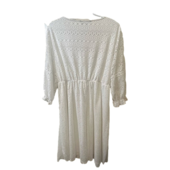 WHITE Crochet Dress - Picture 2 of 3